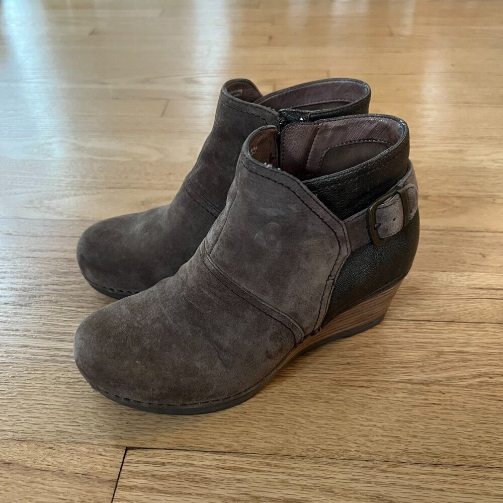 Dansko Shirley Brown Suede Leather Wedge Ankle Boots Women's EU Size 36/US 5.5-6